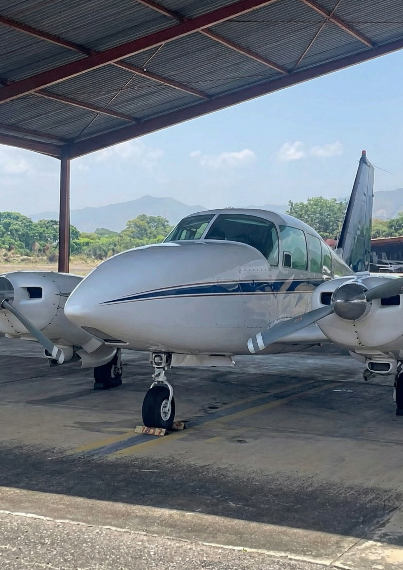 1979 PIPER  PA23-250